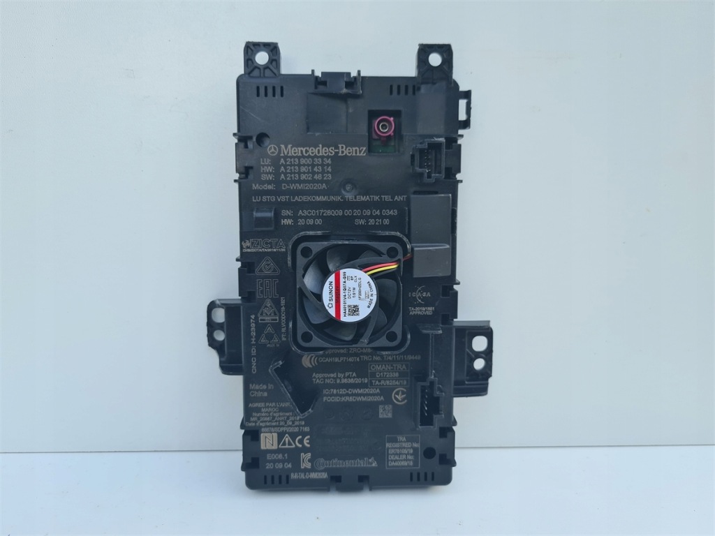 фото №1, Mercedes зарядное устройство индукционная a2139003334