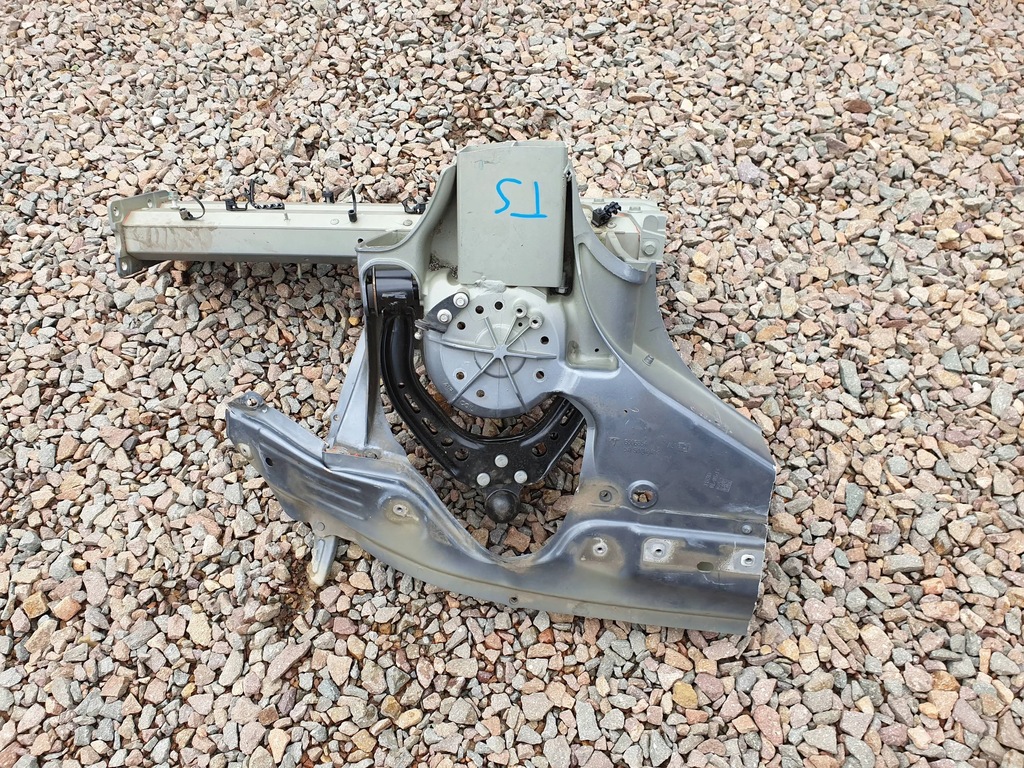 фото №1, Tesla s четверть левый перед