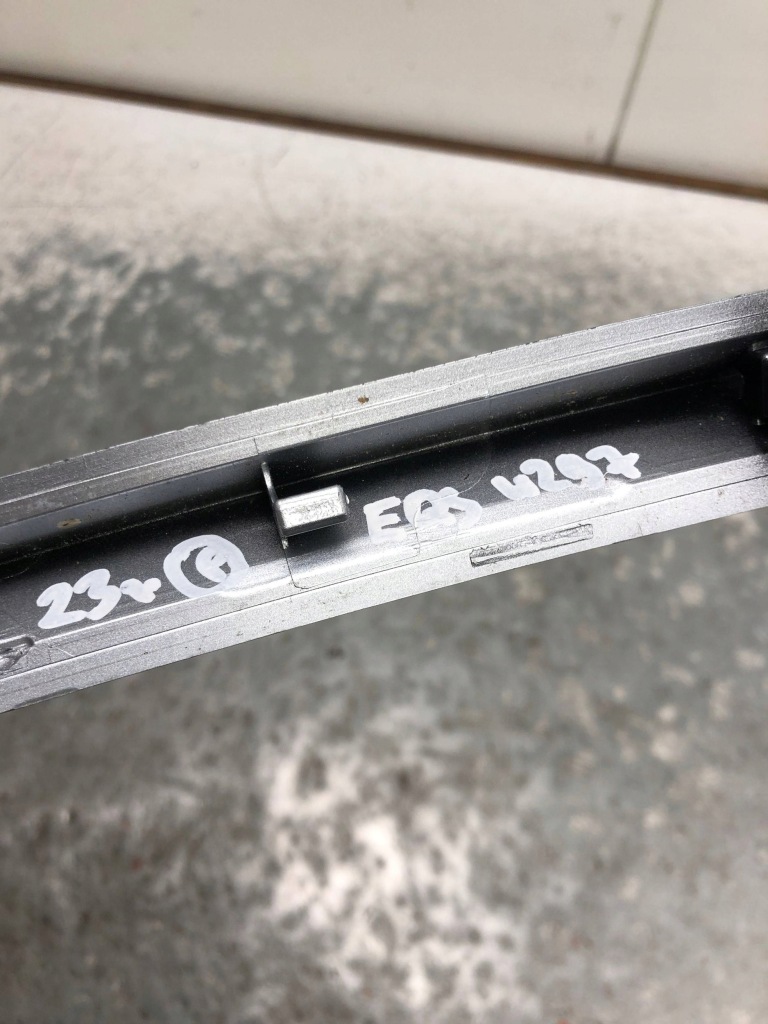 Купити Спойлер спойлер багажника mercedes eqs v297 a2977900800