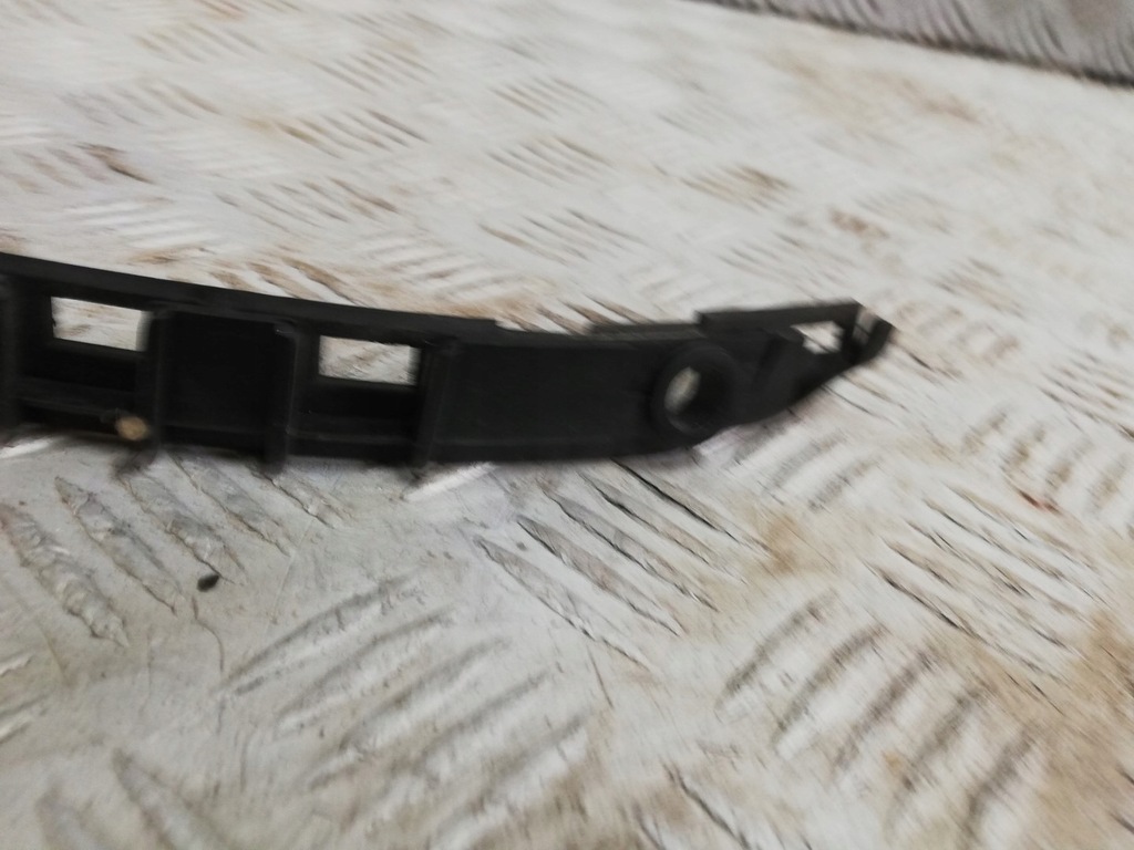 фото №7, Mercedes w246 напрямна бампера лівий задня a2468850121