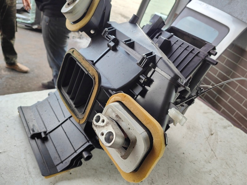 фото №5, Opel vivaro 10r 2.0 cdti обігрівач 93854140