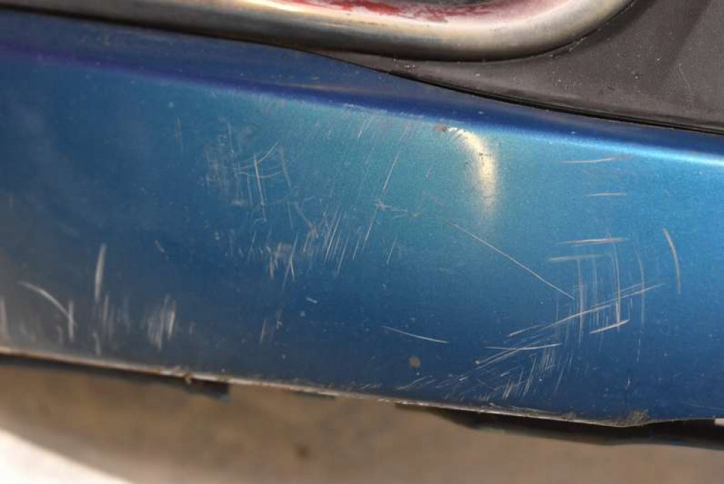 фото №10, Бампер перед передний niebieski citroen c3 picasso 08-17