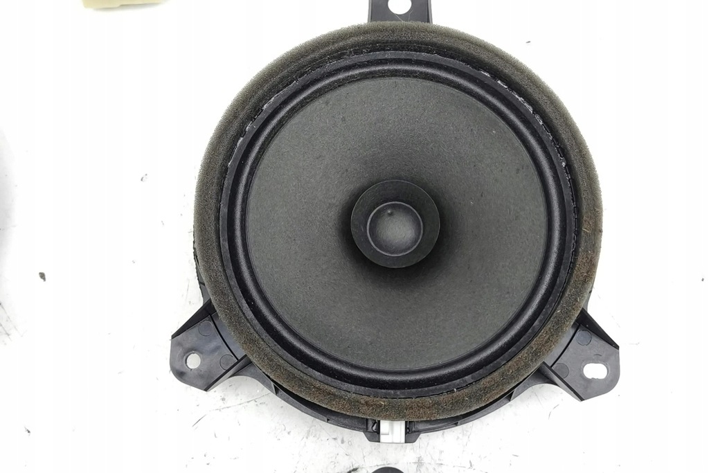 фото №11, Система озвучивание toyota corolla sedan _e15_ 8616002b80 1.8l 2021