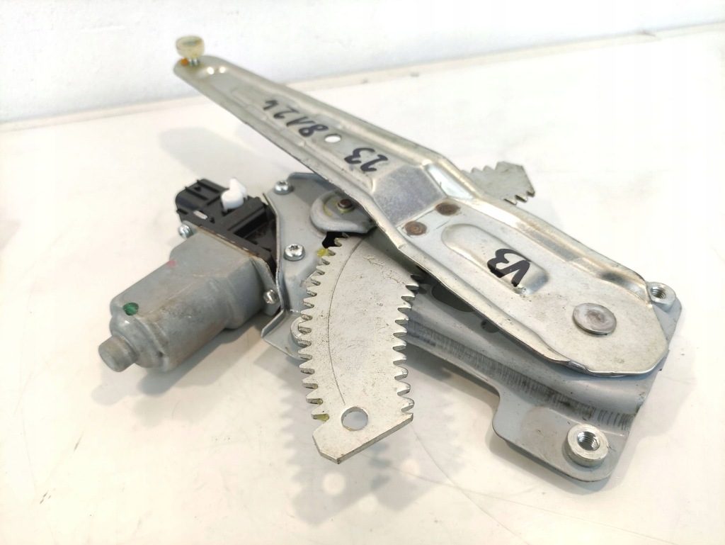 фото №6, Subaru impreza iv 4 моторчик скло двері правий перед