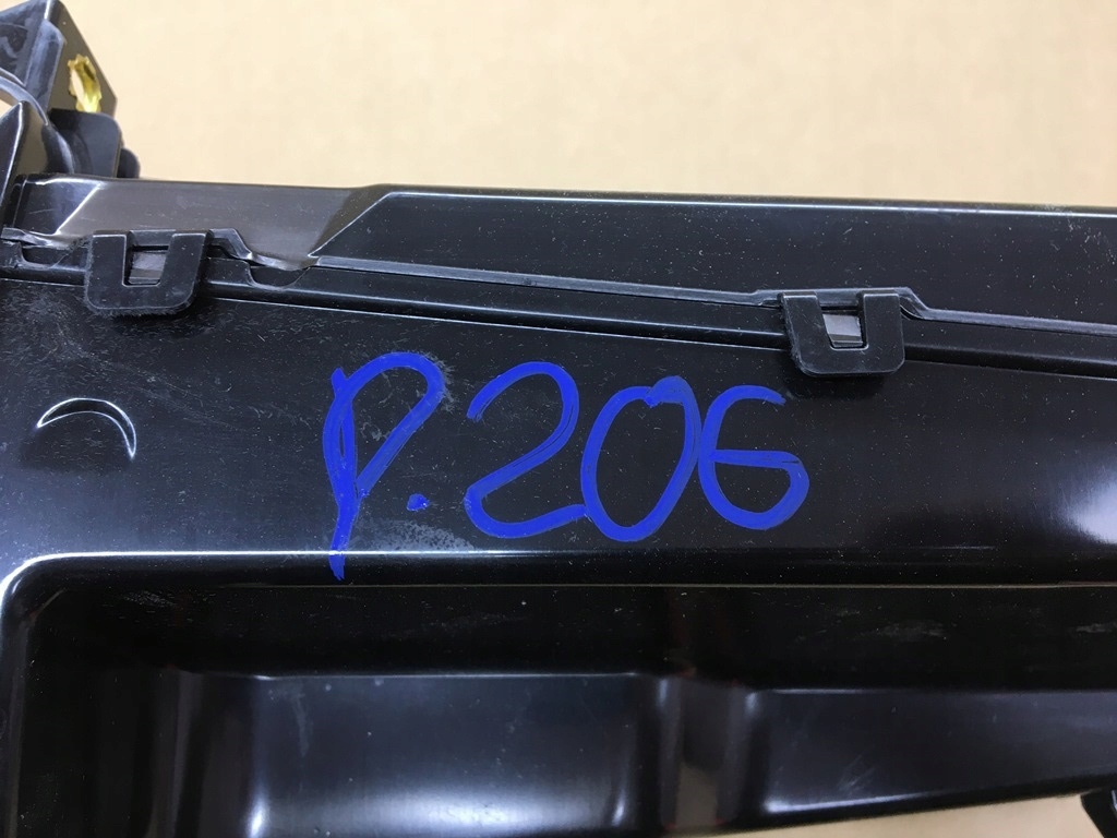 Купити Бардачок водія панелі audi e-tron ge 4kl857925b