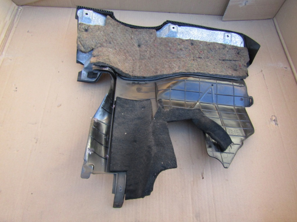 Купити 5 mercedes w201 190 чорна панель  накладка od панель приладів nad ногами pedalami