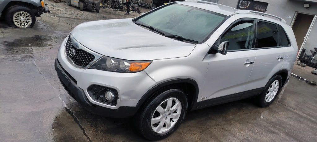 Капот крышка двигателя kia sorento ii 3d Доставка