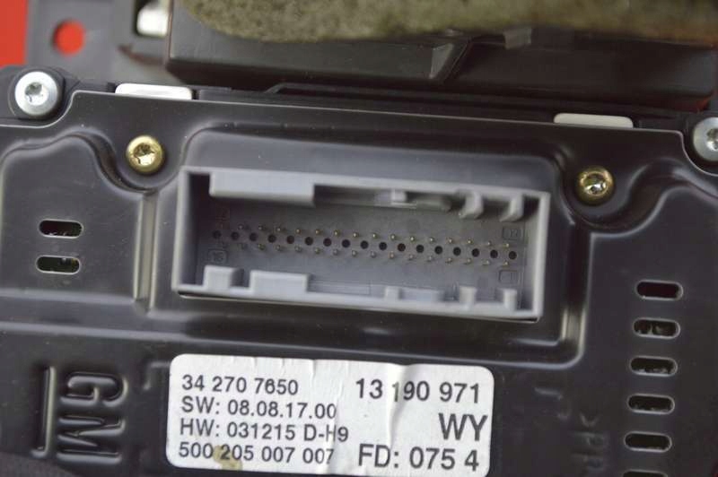 фото №8, Дисплей ґрати обдув 13190971 opel vectra c 02-05