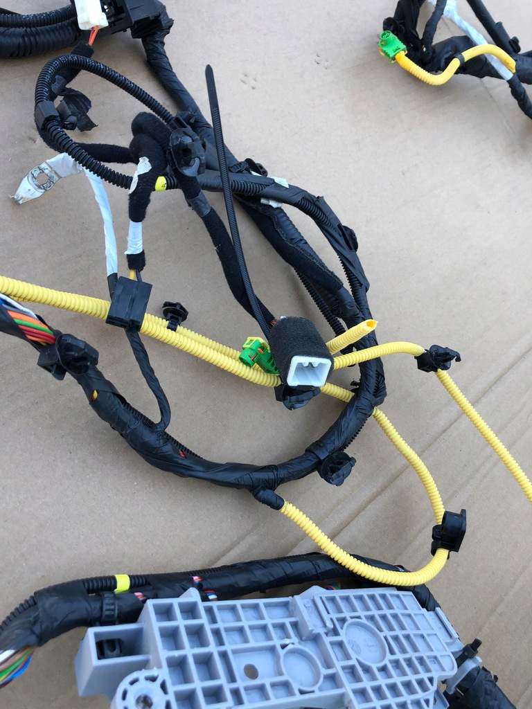 фото №11, Hyundai i30n i30 iii n lift 2020- джгут електропроводка салону 91510-s0030