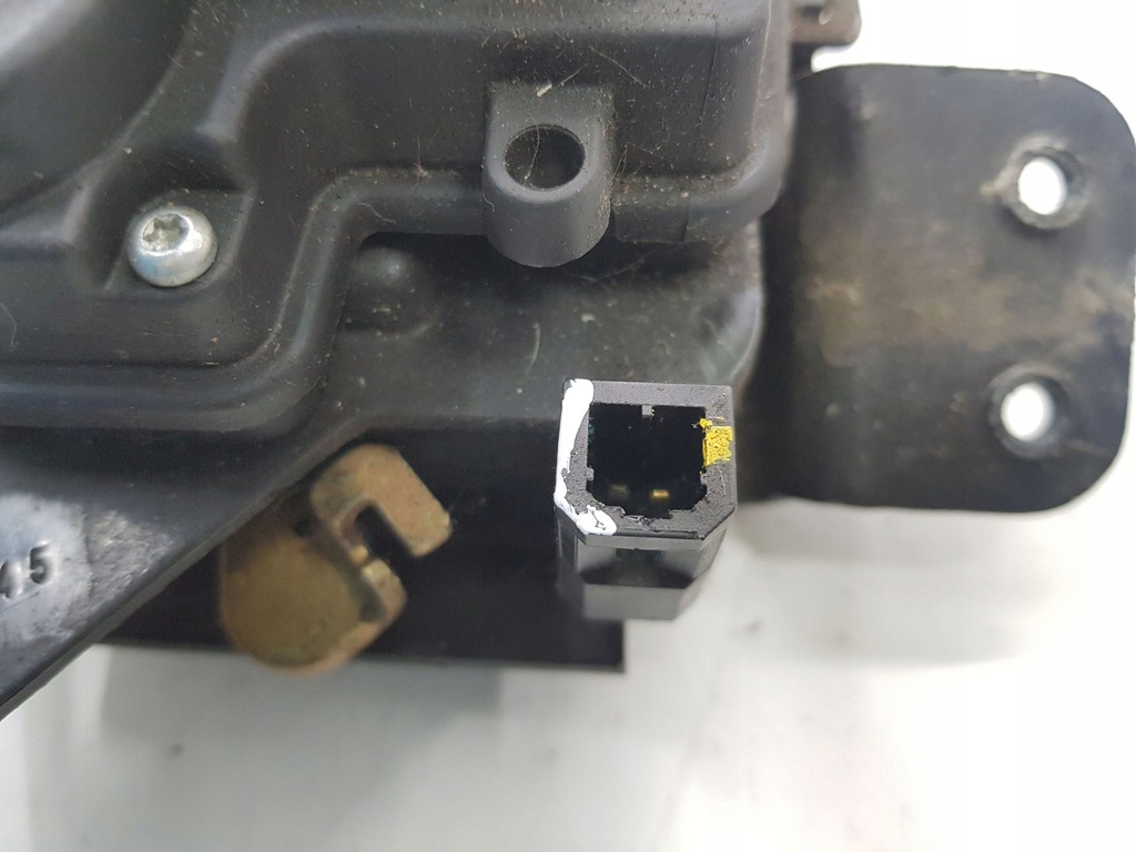 фото №7, Jeep grand cherokee wk 2006 замок крышки задний / багажника