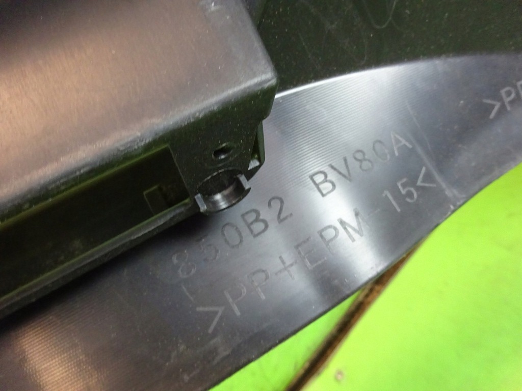 фото №13, Накладка бампера nissan juke fl 2018