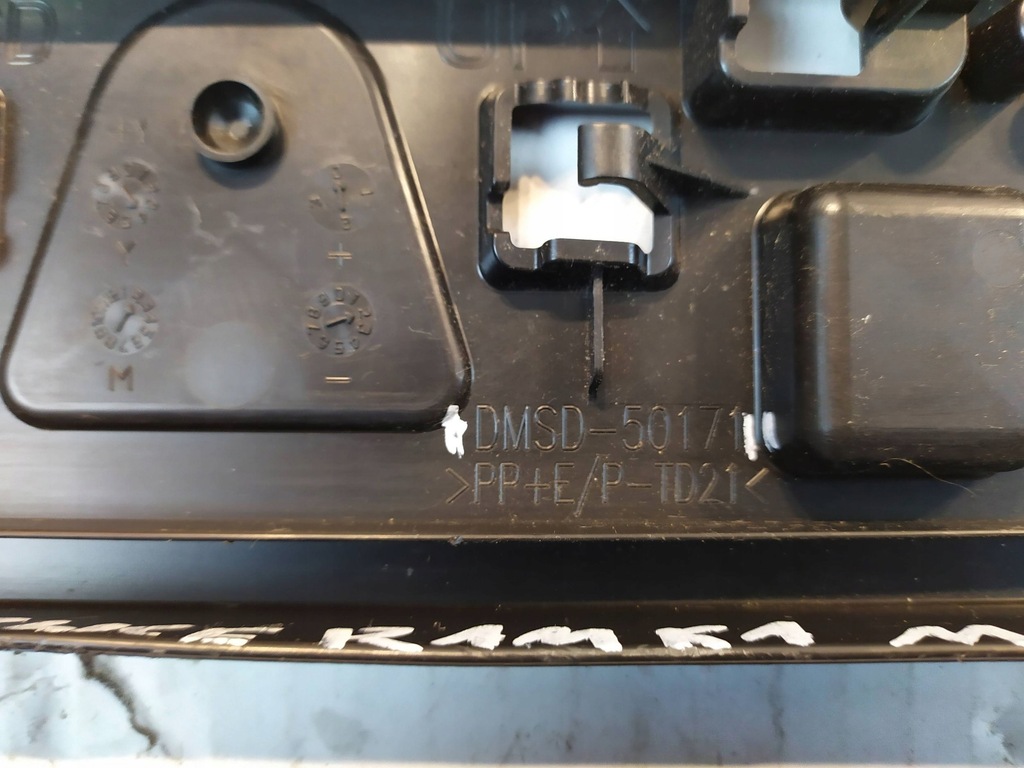 фото №11, Рамка номерного знака регистрационный mazda 6