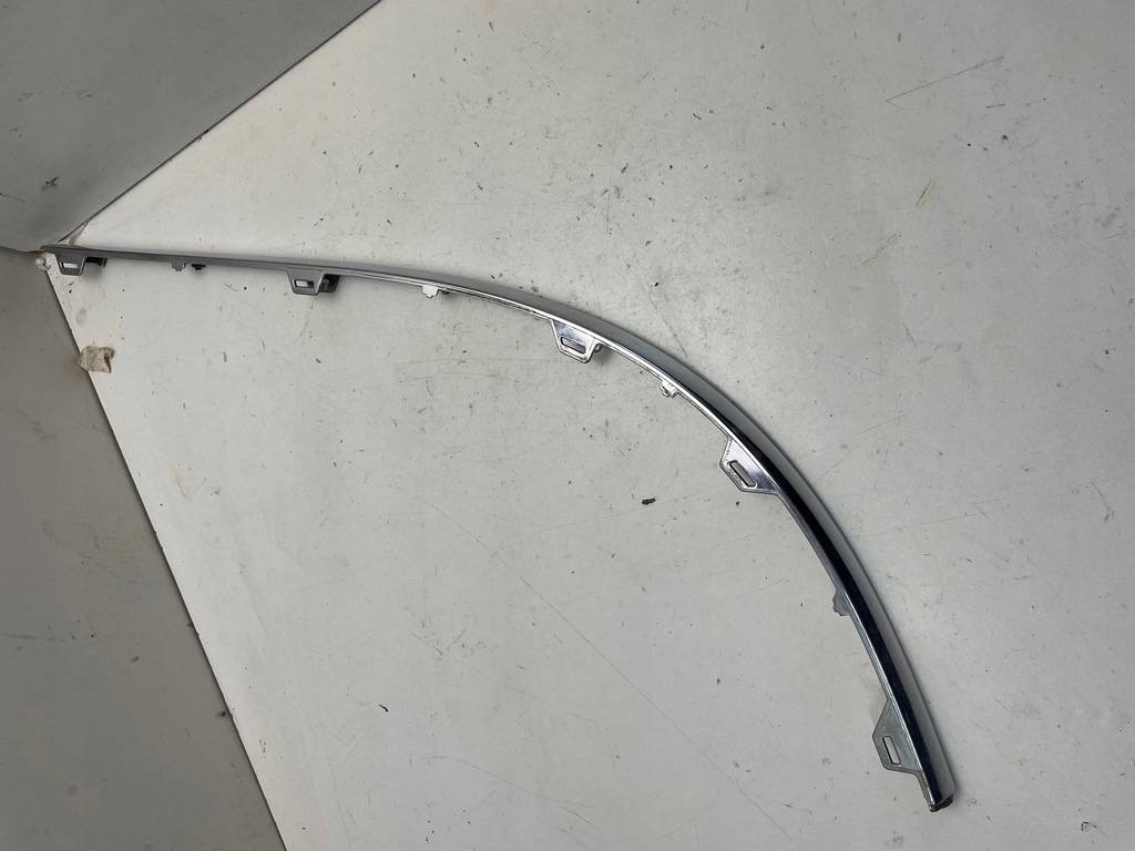 фото №1, Vw passat cc молдинг бампера хром правий задня 3c8807460