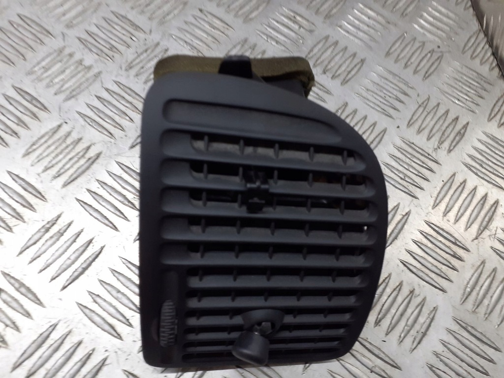 фото №1, Решітка обдув права saab 9-3 ii