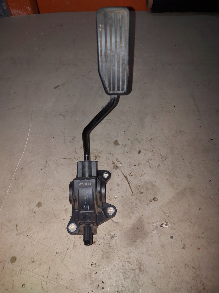 фото №1, Honda jazz iii 08-15 педаль газу 11073b