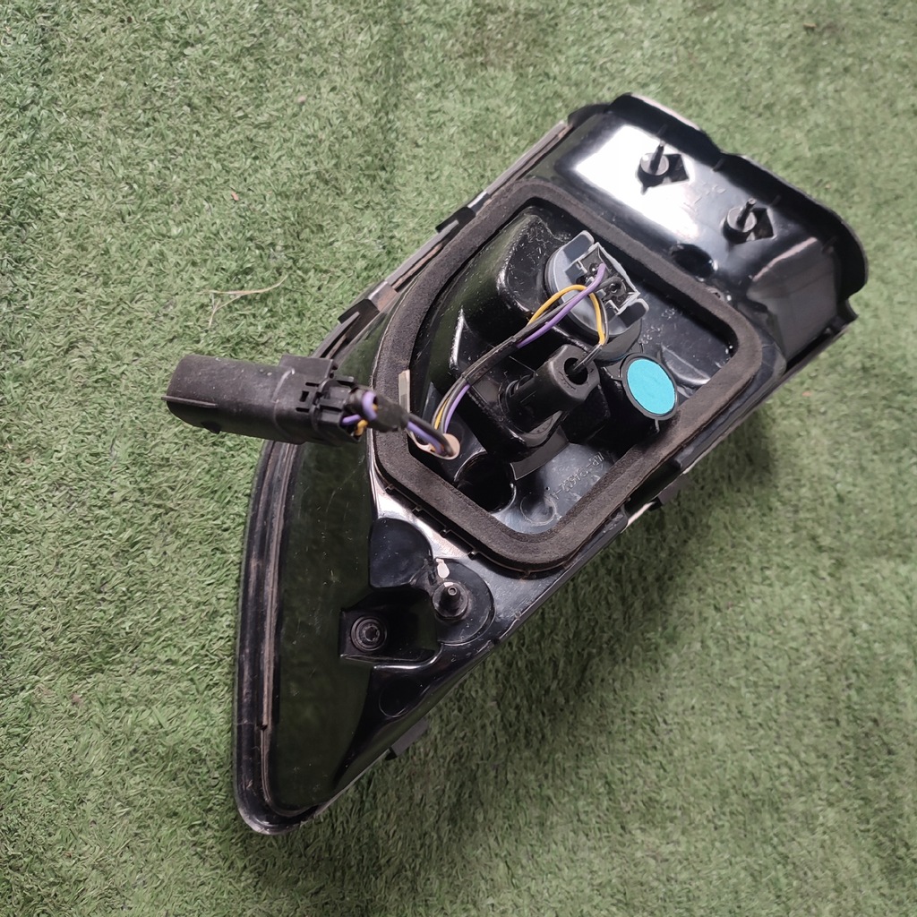 фото №8, Лампа правий задня ford kuga mk3 lv4b-13a602-ah