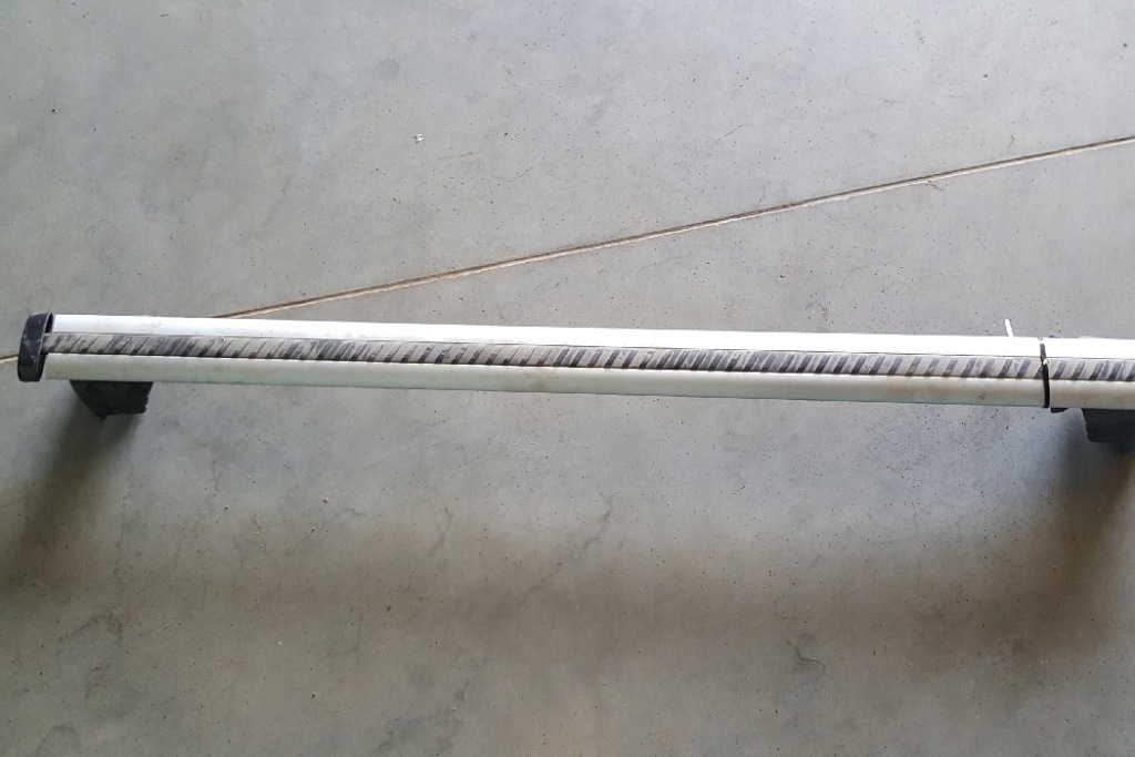 фото №1, Рейлинги левая сторона audi q5 8r 8r0071151 2010