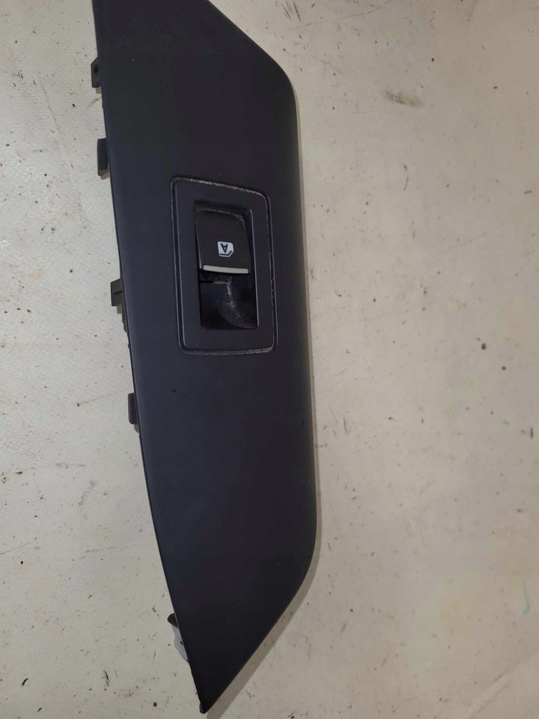 фото №2, Переключатель окон правый перед toyota chr ch-r 2017