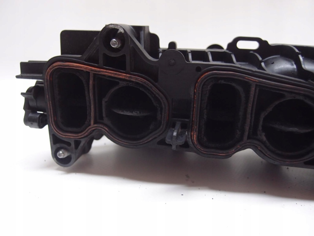 Коллектор впускной  bmw x1 f48 2.0d 8579246 Оригинал