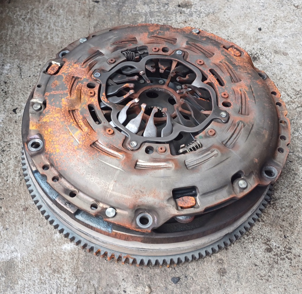 Купить Сцепление колесо двухмассовый renault master iii lift 2020r 2.3 165ps