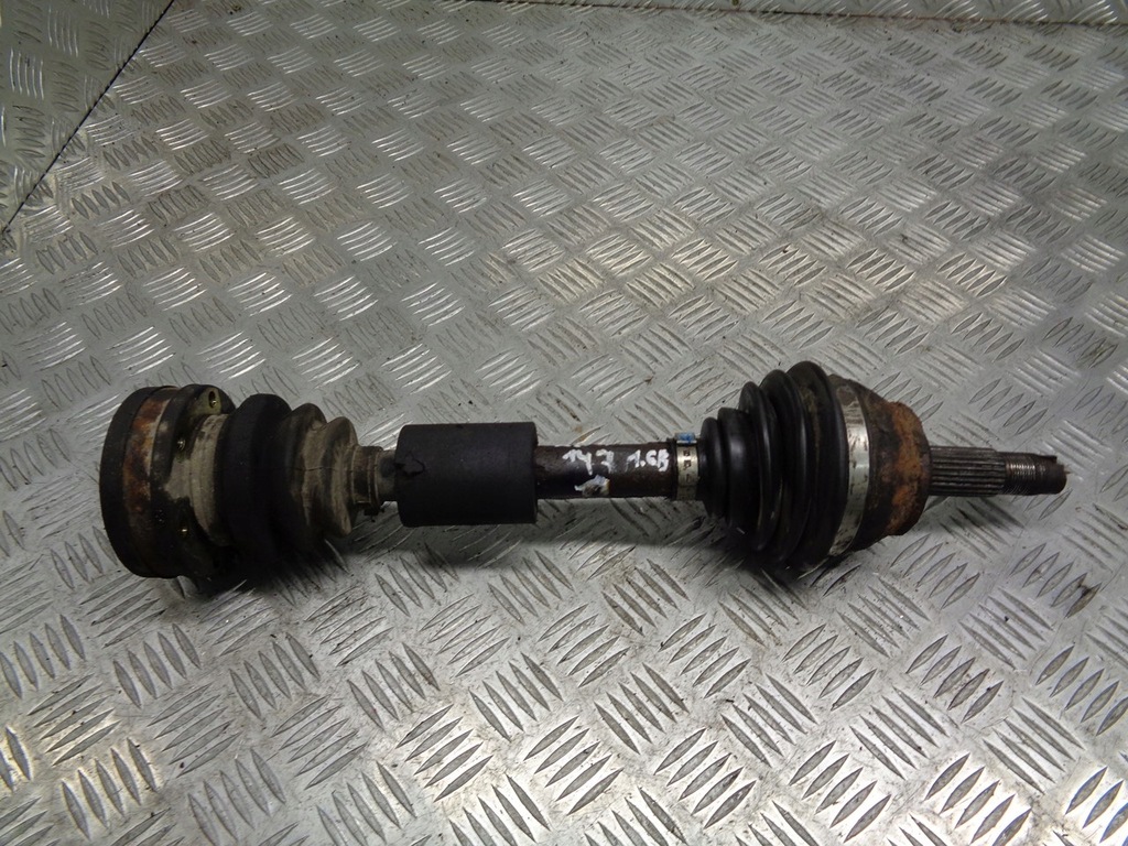 фото №1, Приводной вал левая передняя alfa romeo 147 1.6