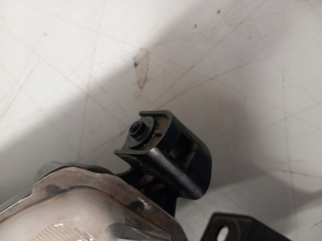 фото №8, Toyota hilux viii 8 лампа передняя правая led oryg!