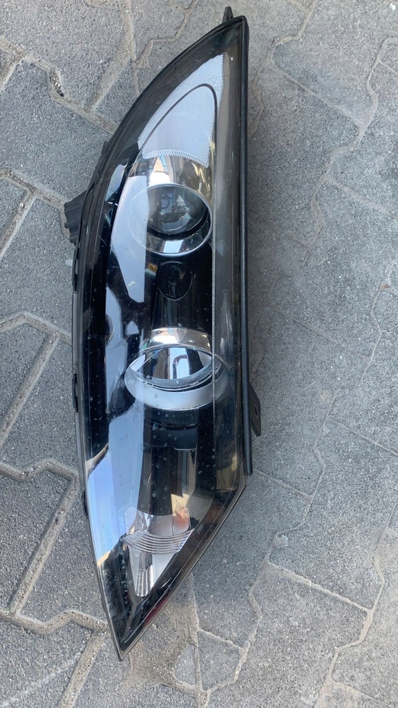 фото №1, Kia sportage 2011- лампа правая bez leda перед