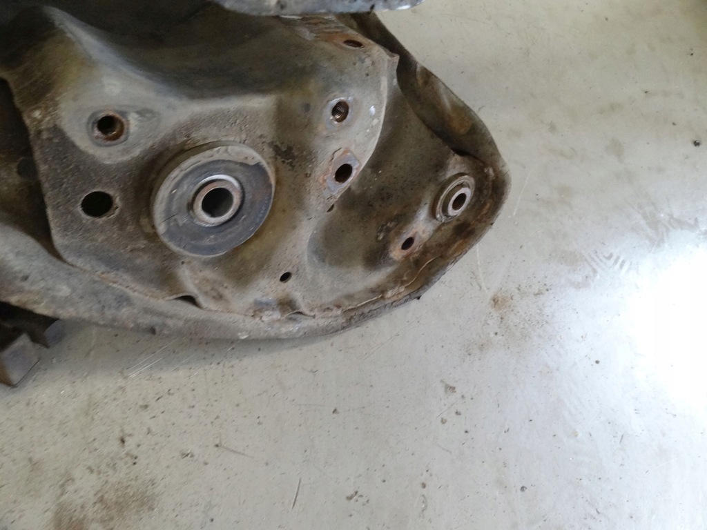 фото №16, Подрамник полный подрамник mitsubishi galant viii 2003