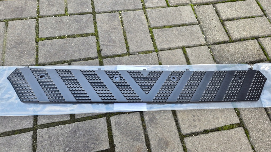 фото №1, Mercedes actros mp4 защита молдинг порог бампера