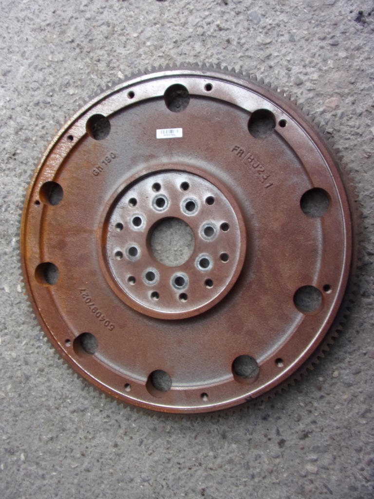 фото №1, Iveco eurocargo new holland case 5.9 колесо маховик