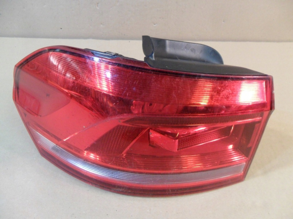 Купить Лампа задняя задняя левая vw touran 15- 5ta945095a