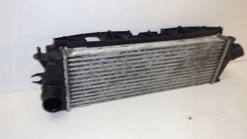 фото №6, Радиатор интеркулер trafic ii vivaro a 2.0 dci 8200411160