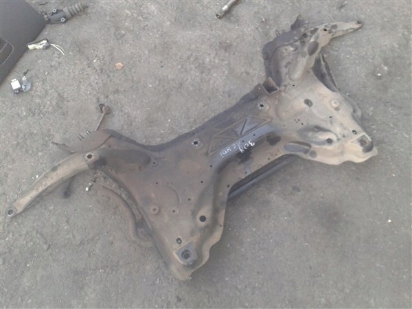 фото №1, Подрамник двигателя peugeot 308 1.6 hdi