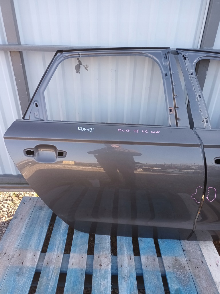 фото №1, Audi a6 c8 4k двері правий задня оригінал