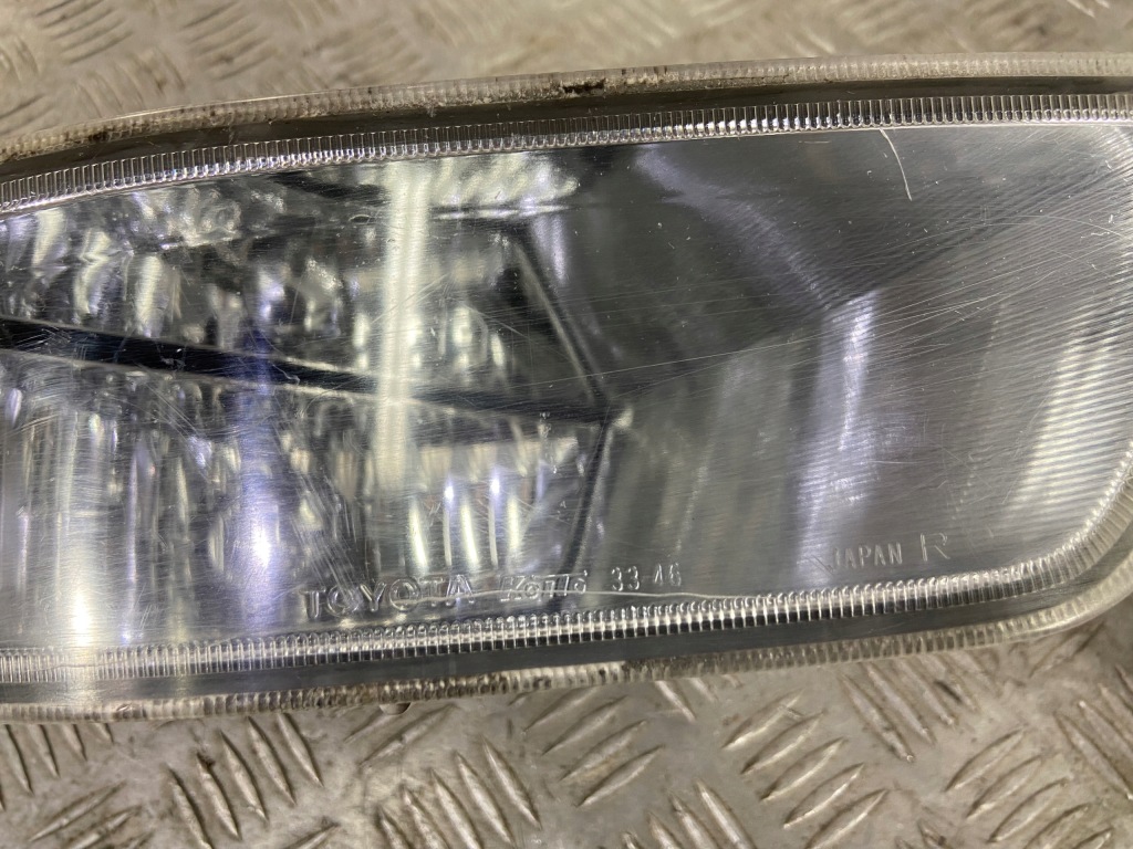 фото №2, Правый противотуманная фара toyota camry sxv20 оригинал!