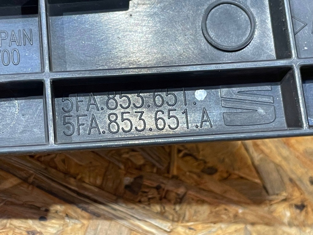 фото №9, Seat leon iv 4 20- решётка радиатора решётка радиатора решётка средняя бампера перед передняя