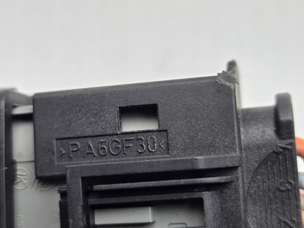 Peugeot peugeot toyota 1.5 blue hdi джгут свічка розжарювання 9814793180 Недорого