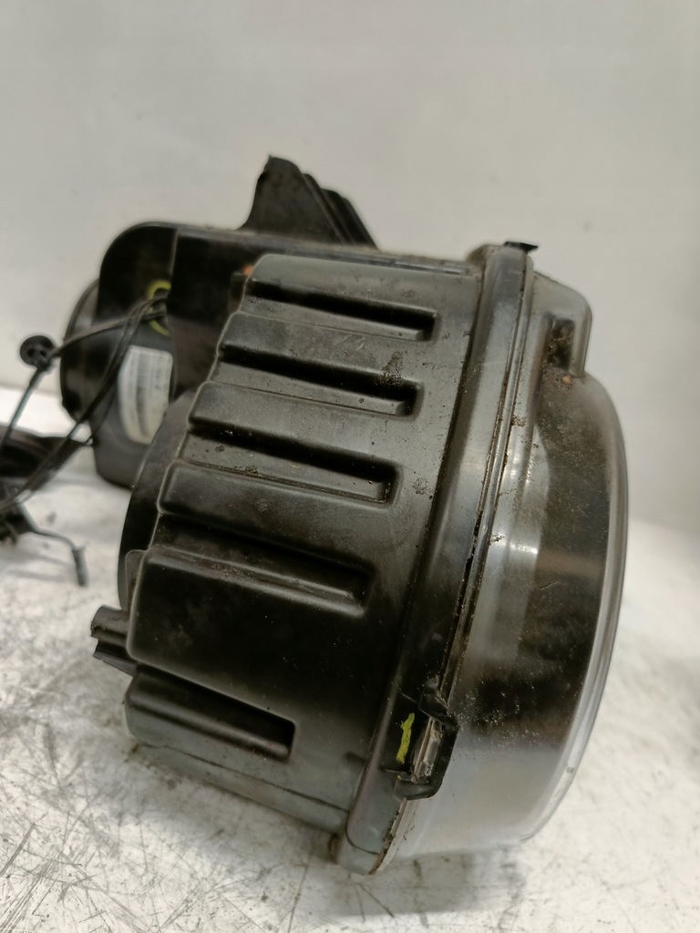 фото №9, Лампа передня права dodge challenger