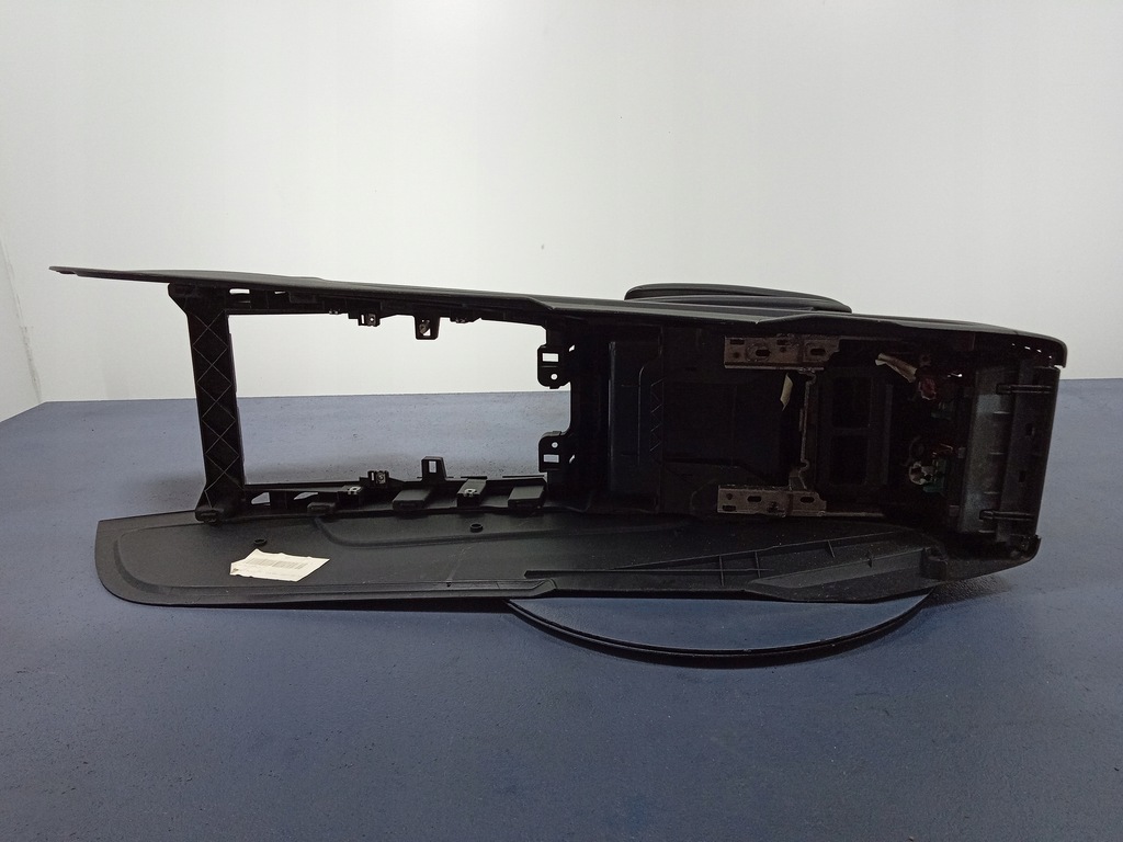 фото №9, Audi q7 4l туннель средний подлокотник