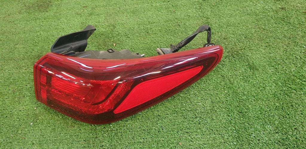 фото №1, Hyundai kona i лампа задня права 92402-j90