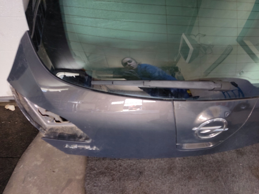 фото №8, Opel astra j lift крышка багажника z190