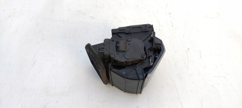 фото №5, Jaguar xf x260 ii 2 решітка обдув панелі консолі ліва europa ms/h37