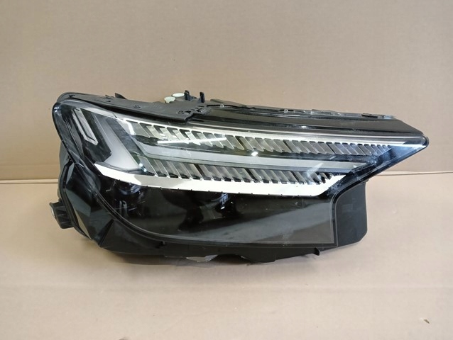 фото №1, Лампа права правий full led audi q4 e-tron 89a941036 matrix