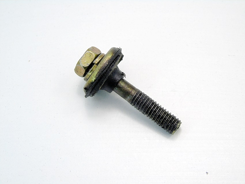 фото №1, Болт кришки клапанів 1.8 gdi galant carisma space wagon runner pajero