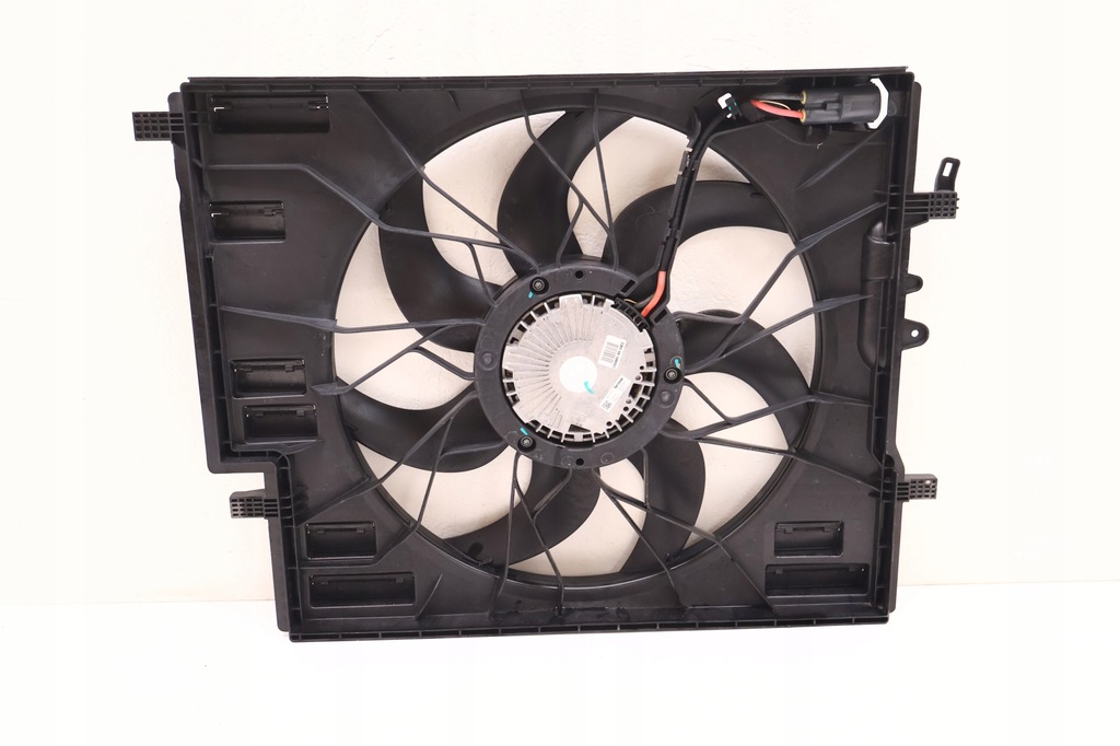 фото №5, Volvo xc60 ii 2.0 t4 вентилятор радиатора 32245088