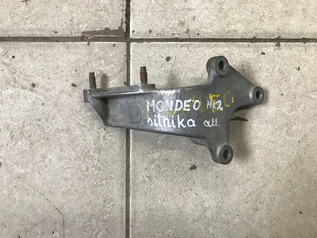 фото №1, Ford mondeo mk2 кронштейн двигуна