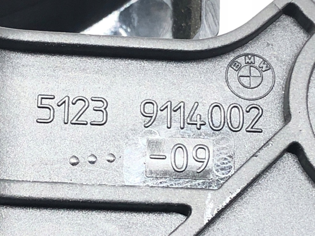 фото №5, Трос капот bmw f01 08-15 тягa