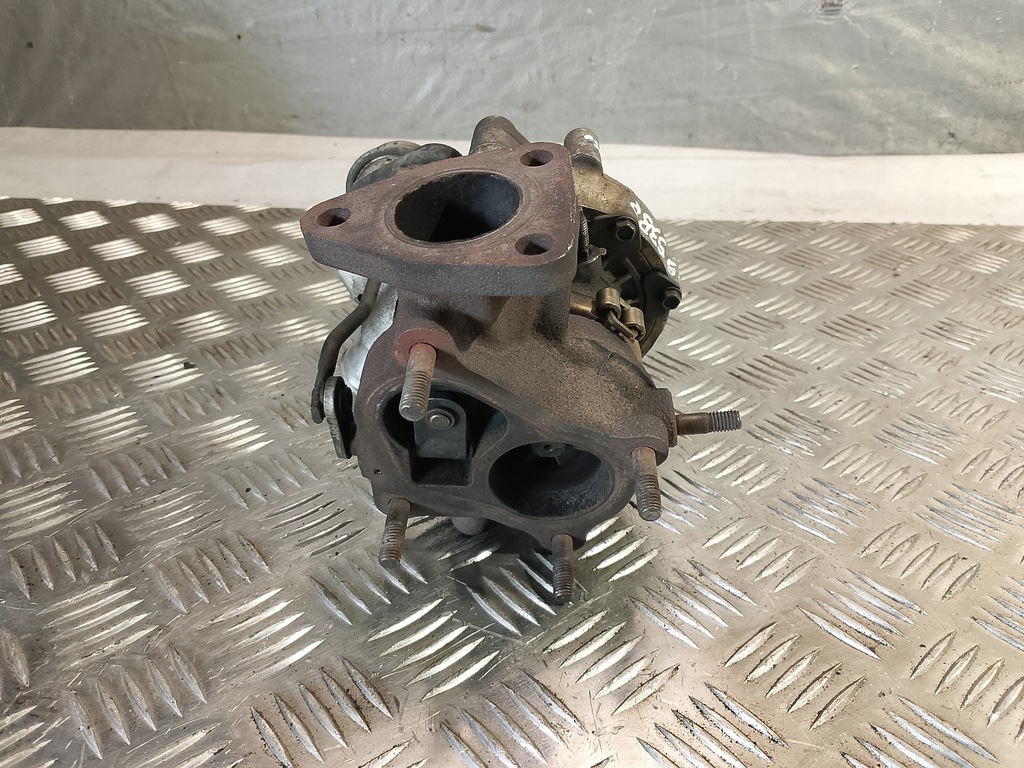 фото №4, Турбонагнетатель turbo toyota corolla verso i 2.0d d4-d 90km 17201-27050 ihi