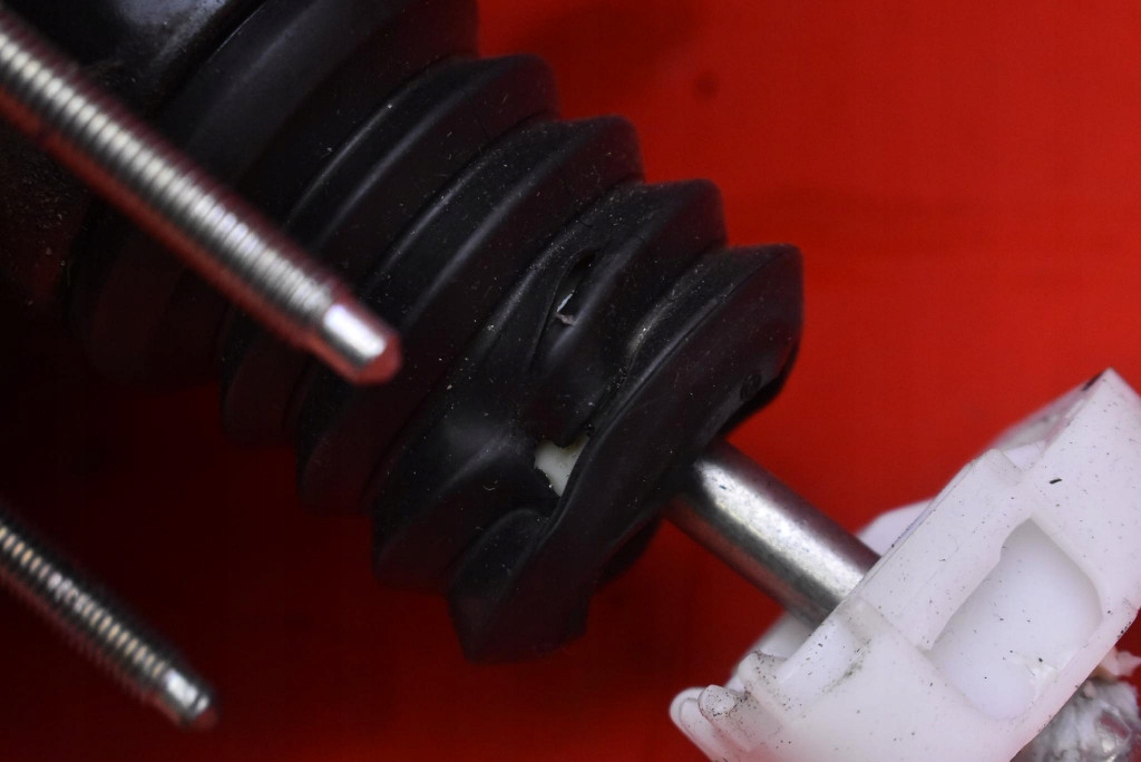 Усилитель тормозов насос тормозная европа  51928238 peugeot boxer 3 3 2.2 hdi 130 km 14- Недорого