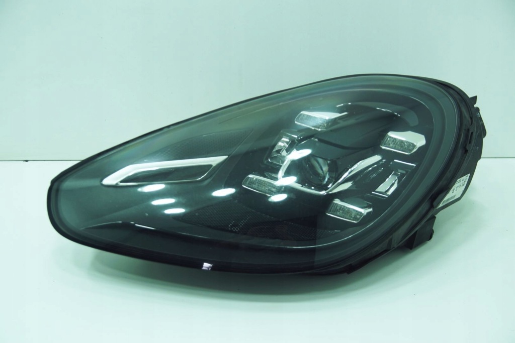 Купити Фара ліва фара full led porsche cayenne рестайлінг  14-17 7p5941035k європа
